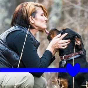 Meet your Posher, Cynthia